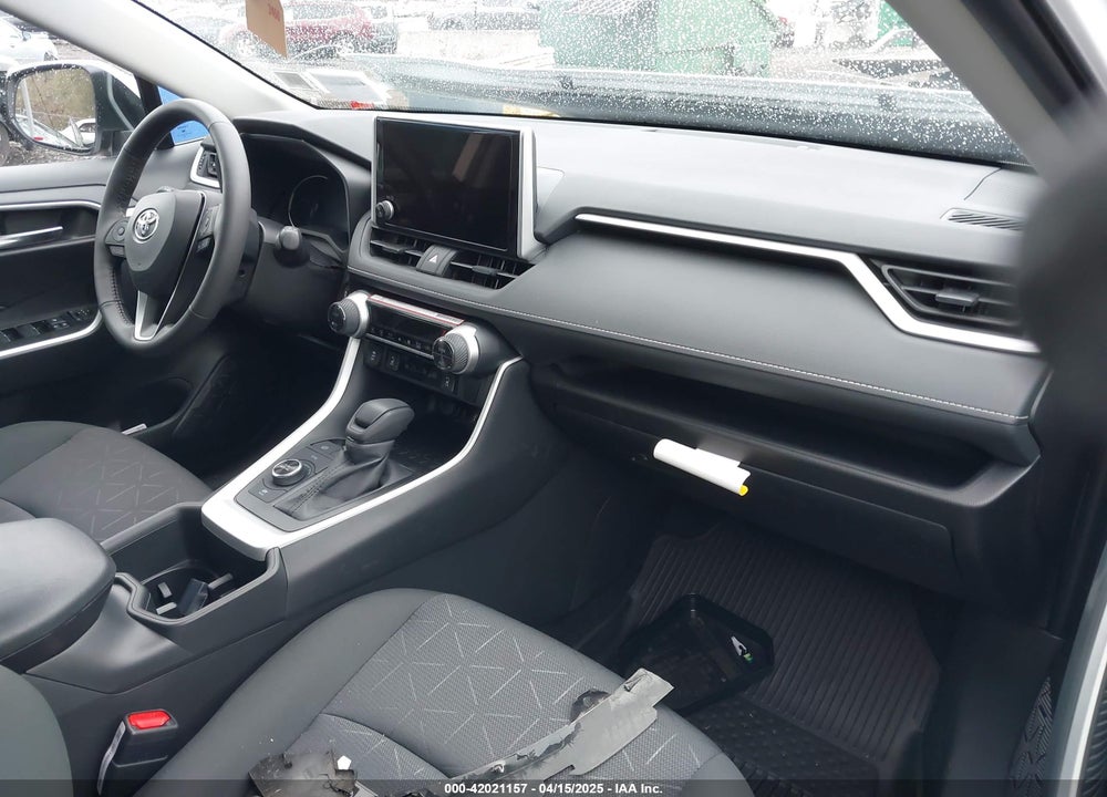 2025 TOYOTA RAV4 HYBRID XLE VIN: 2T3RWRFV3SW278421