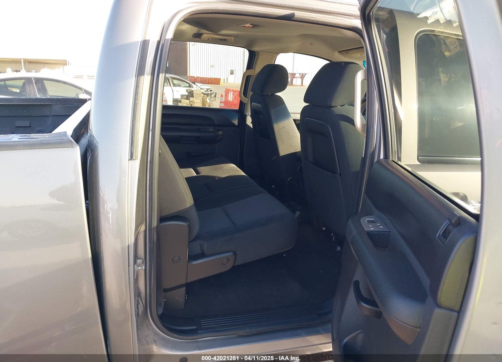 2013 GMC SIERRA 1500 SLE VIN: 3GTP1VE08DG322257