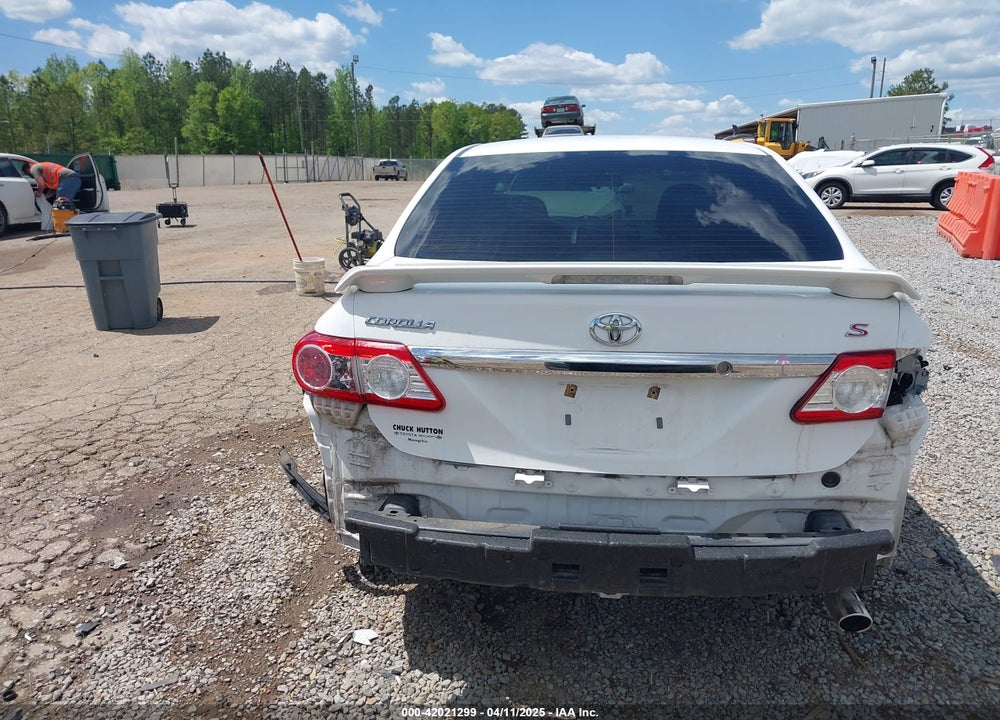 2013 TOYOTA COROLLA S VIN: 2T1BU4EE1DC025896