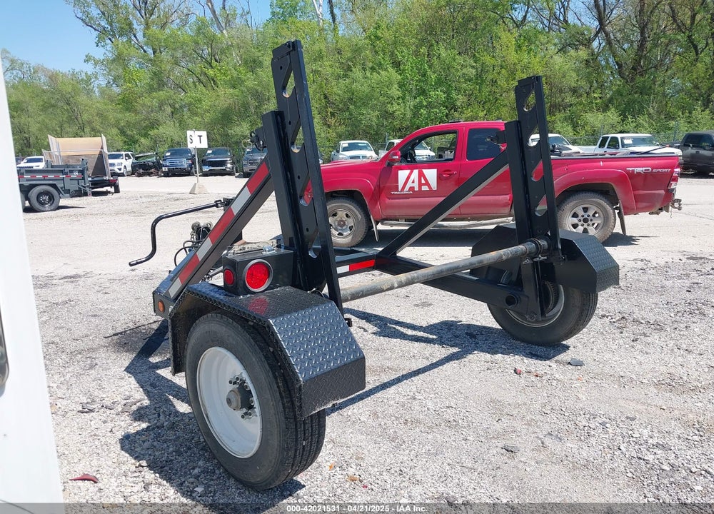 2022 CUSTOM TRAILERS RTH-85 VIN: 7JEPU1016NG000684