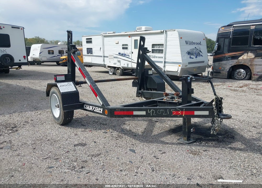 2022 CUSTOM TRAILERS RTH-85 VIN: 7JEPU1016NG000684