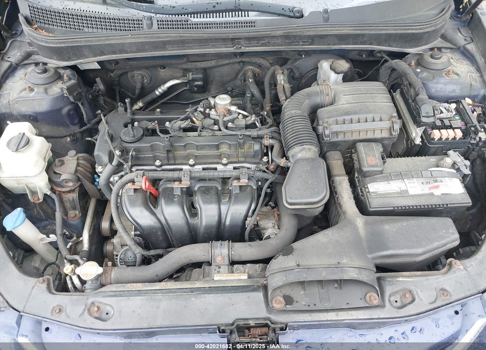 2011 HYUNDAI SONATA VIN: 5NPEB4AC2BH169572