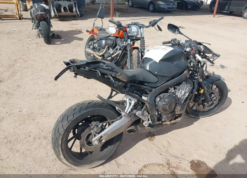2014 HONDA CBR650 F VIN: MLHRC7414E5000097