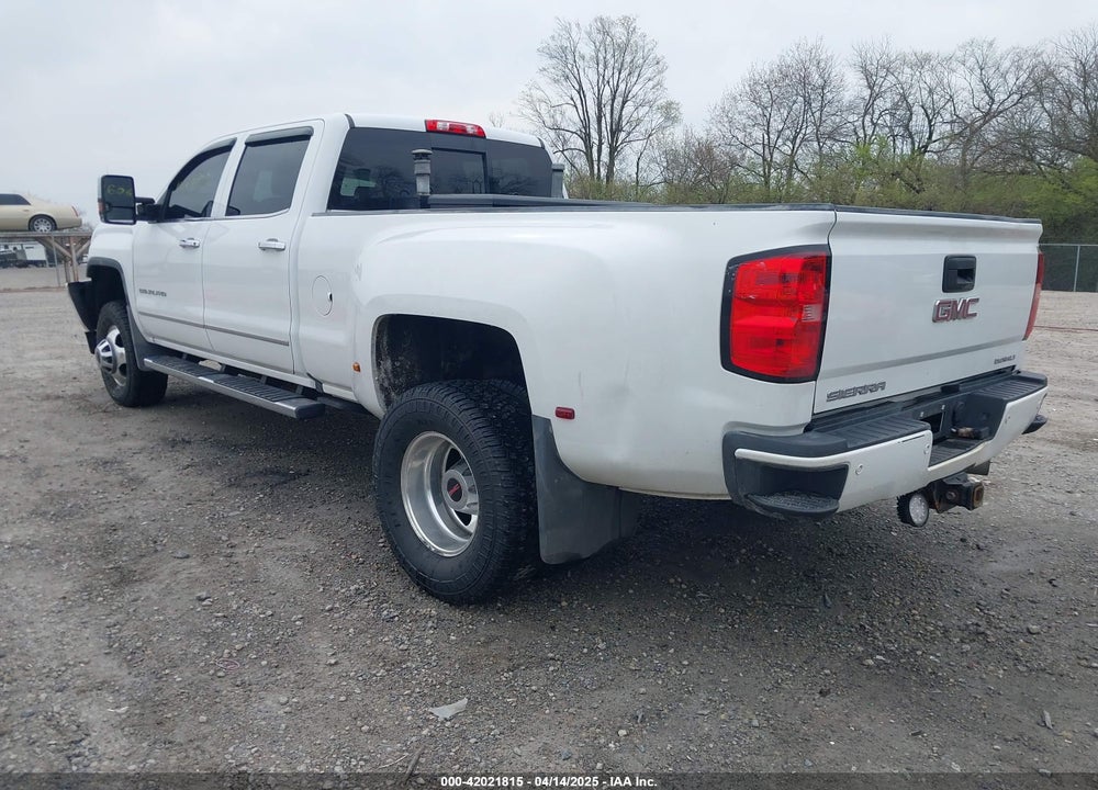 2017 GMC SIERRA 3500HD DENALI VIN: 1GT42YEYXHF238858