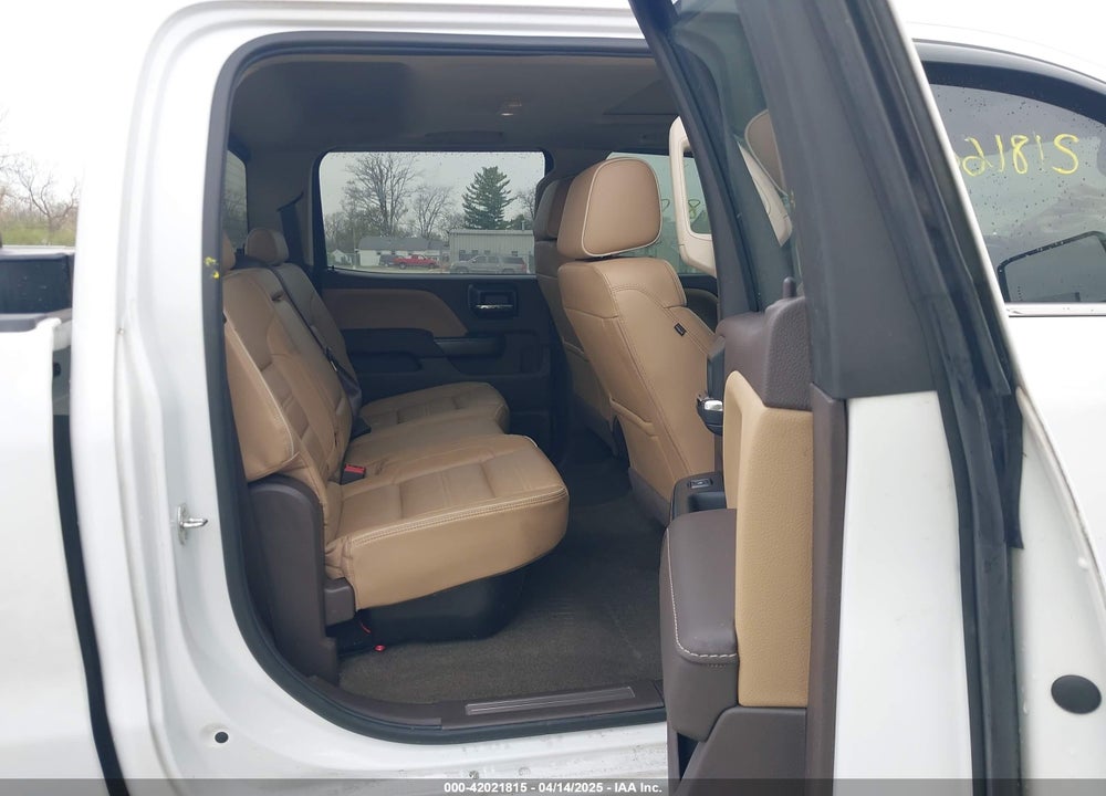 2017 GMC SIERRA 3500HD DENALI VIN: 1GT42YEYXHF238858