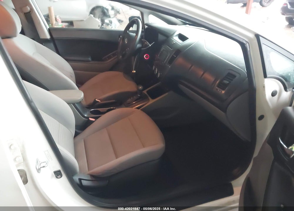 2016 KIA FORTE VIN: KNAFX4A66G5591297