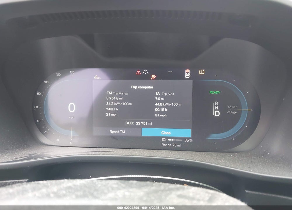 2023 VOLVO C40 RECHARGE PURE ELECTRIC TWIN ULTIMATE VIN: YV4ED3GM5P2036704
