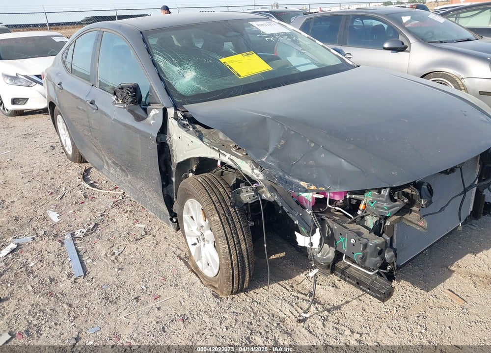 2025 TOYOTA CAMRY VIN: 4T1DAACK8SU589548