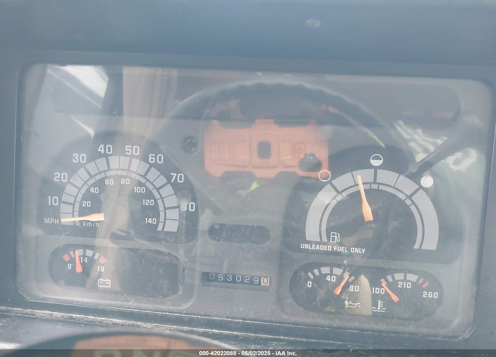 1994 WINNEBAGO P30 VIN: 1GBKP37N8R3300960