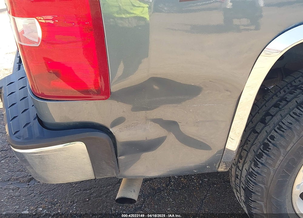 2007 CHEVROLET SILVERADO 1500 LT2 VIN: 2GCEC19J471570239