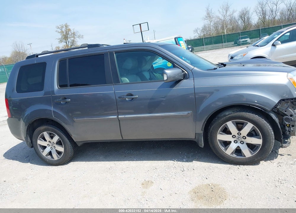 2013 HONDA PILOT TOURING VIN: 5FNYF4H91DB071064