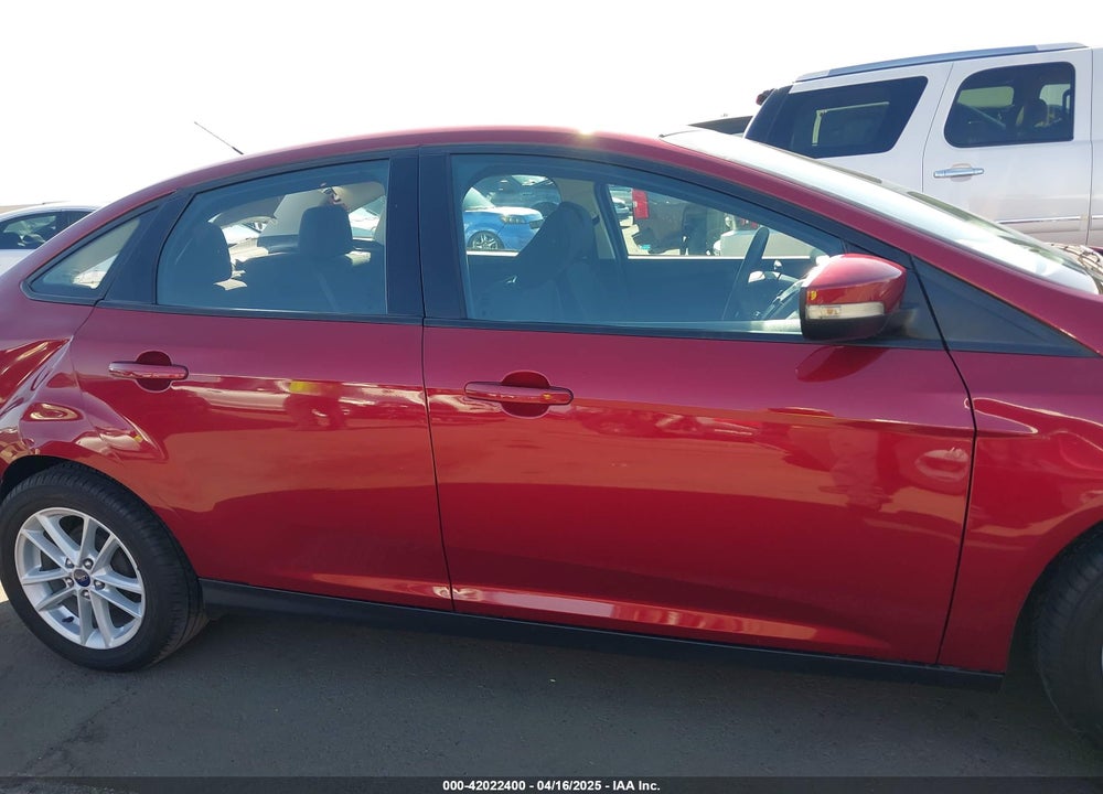 2017 FORD FOCUS VIN: 1FADP3F28HL222826
