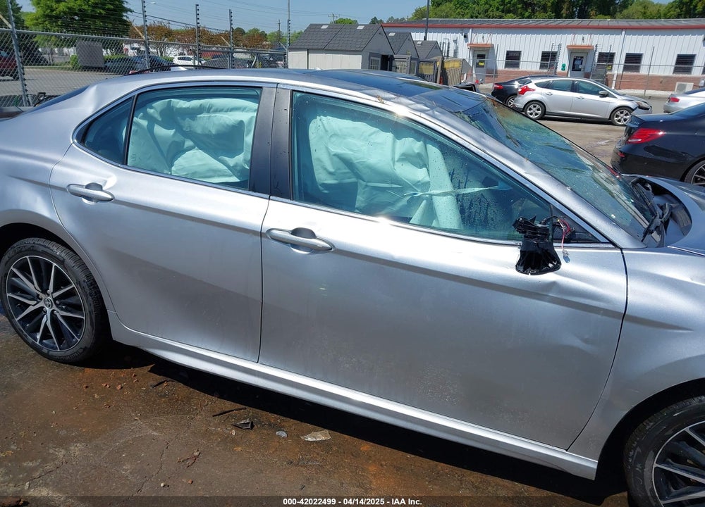 2024 TOYOTA CAMRY SE VIN: 4T1T11AK3RU861108