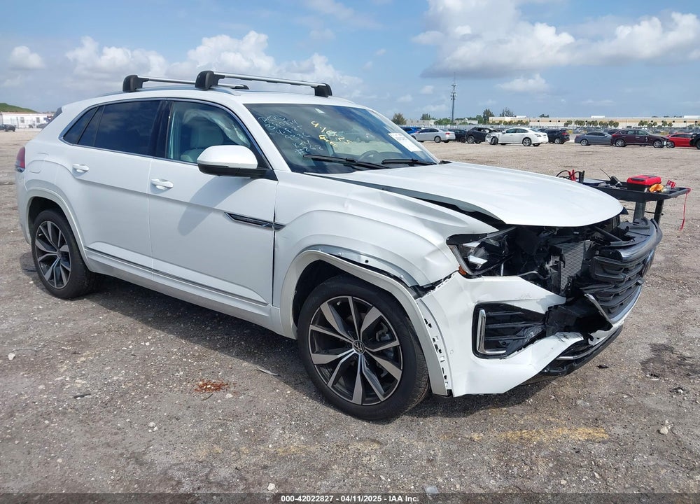 2024 VOLKSWAGEN ATLAS CROSS SPORT 2.0T SEL PREMIUM R-LINE VIN: 1V2FE2CA2RC229396