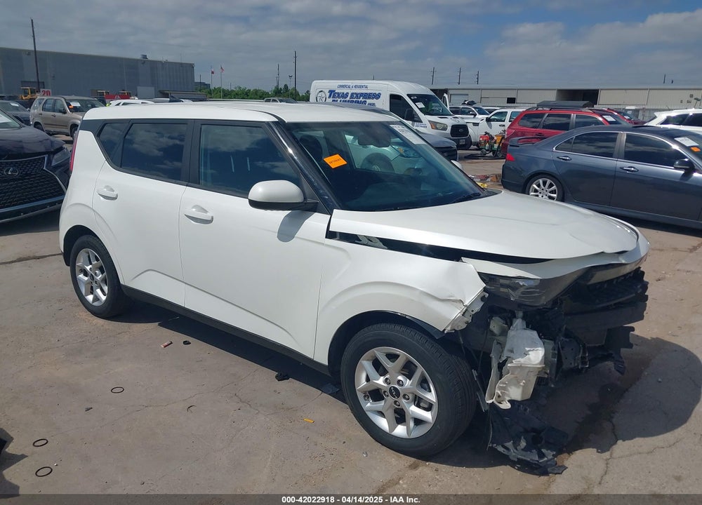 2023 KIA SOUL LX VIN: KNDJ23AU0P7861374