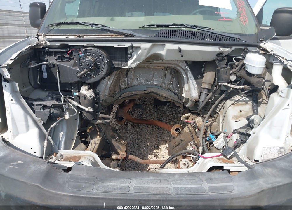 2008 CHEVROLET EXPRESS LS VIN: 1GAGG25KX81197208