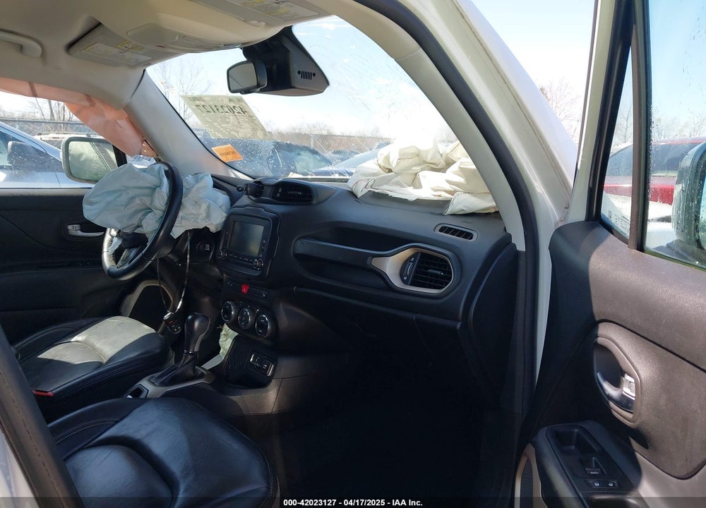 2016 JEEP RENEGADE VIN: ZACCJADT5GPE29952