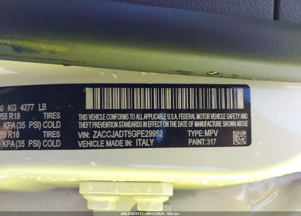 2016 JEEP RENEGADE VIN: ZACCJADT5GPE29952