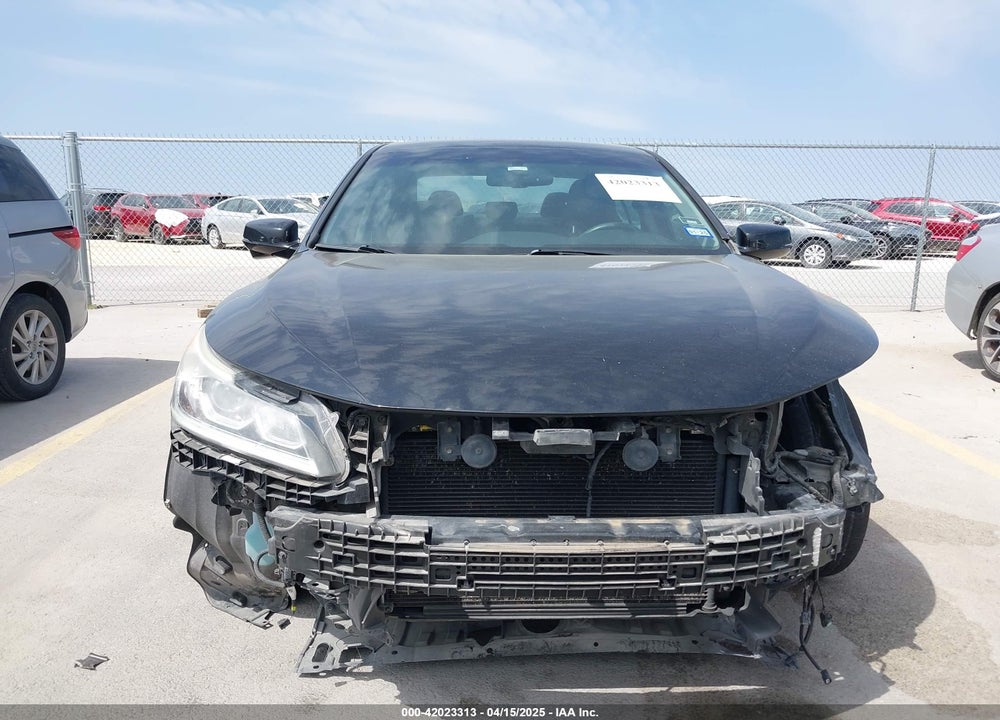 2016 HONDA ACCORD EX-L V-6 VIN: 1HGCR3F85GA012894