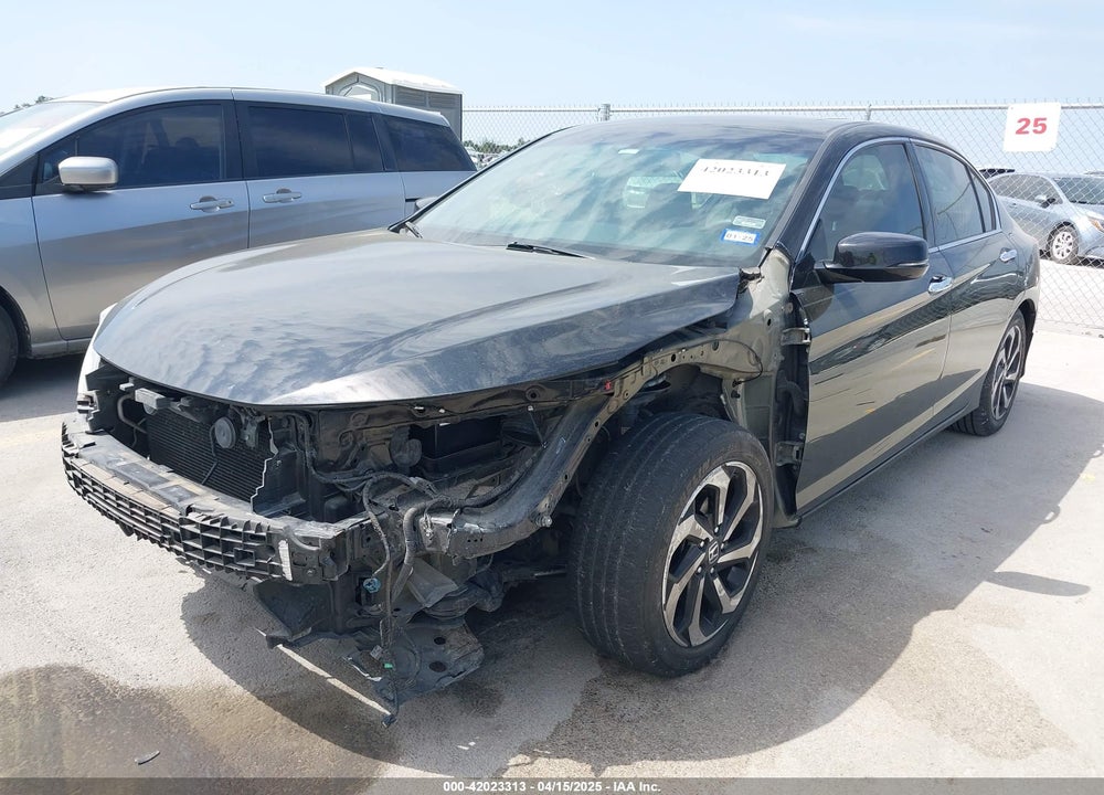 2016 HONDA ACCORD EX-L V-6 VIN: 1HGCR3F85GA012894