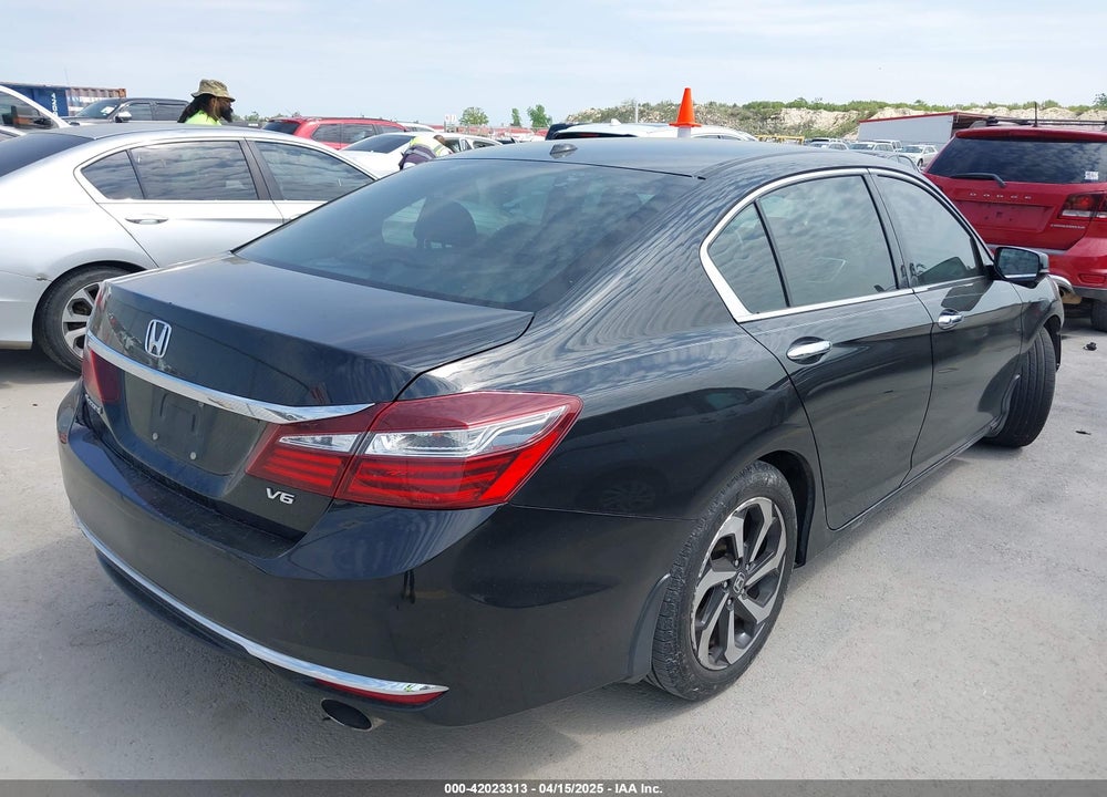 2016 HONDA ACCORD EX-L V-6 VIN: 1HGCR3F85GA012894