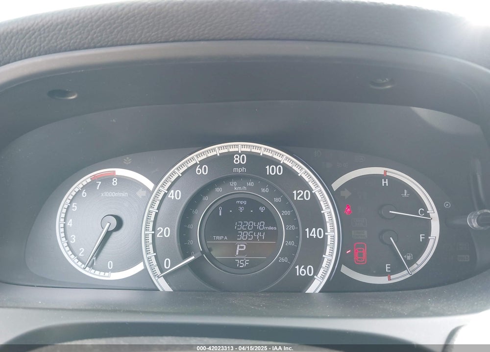 2016 HONDA ACCORD EX-L V-6 VIN: 1HGCR3F85GA012894