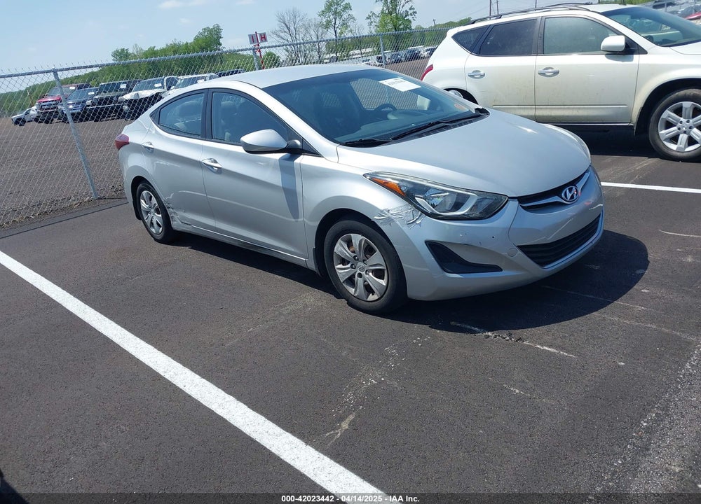 2016 HYUNDAI ELANTRA VIN: KMHDH4AE7GU490379