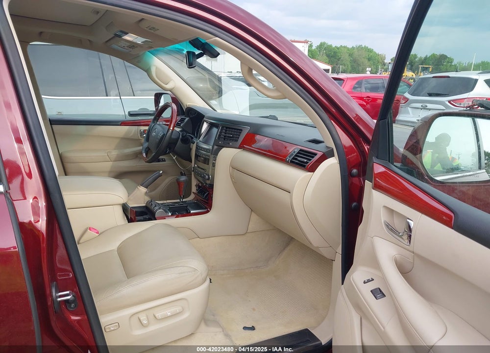2008 LEXUS LX 570 VIN: JTJHY00W584000481