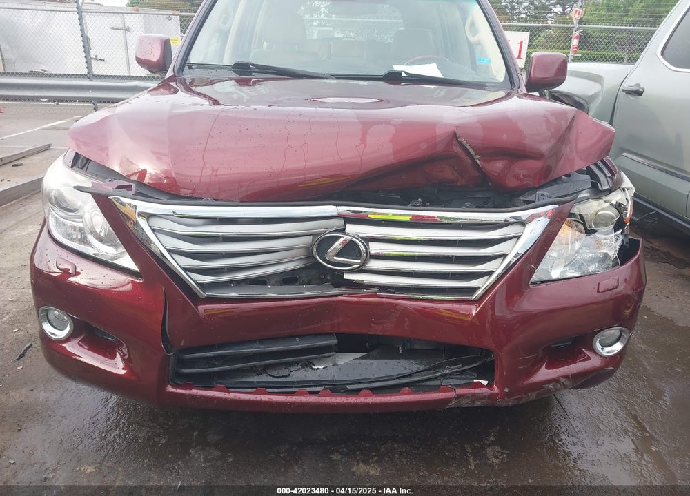 2008 LEXUS LX 570 VIN: JTJHY00W584000481