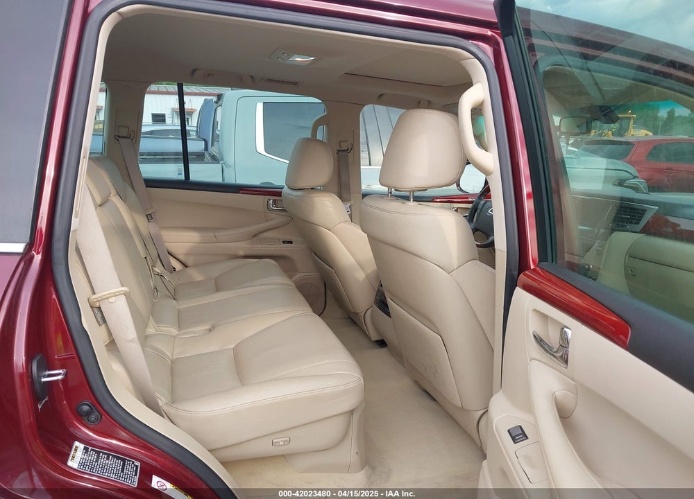 2008 LEXUS LX 570 VIN: JTJHY00W584000481