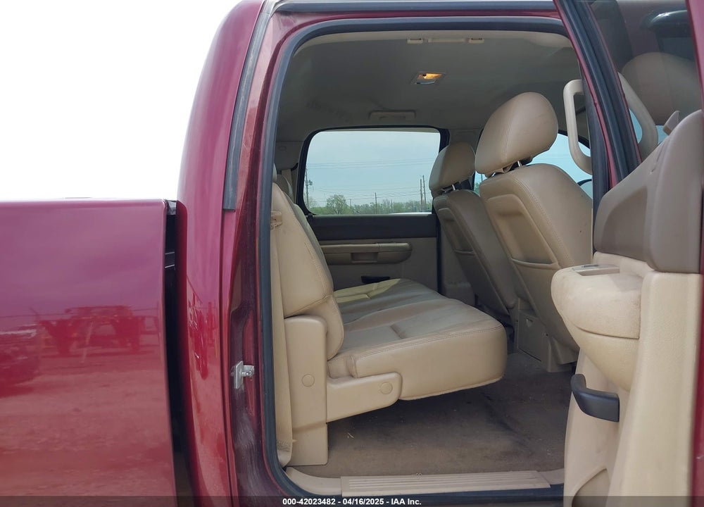 2014 CHEVROLET SILVERADO 2500HD VIN: 1GC1KXC88EF140598