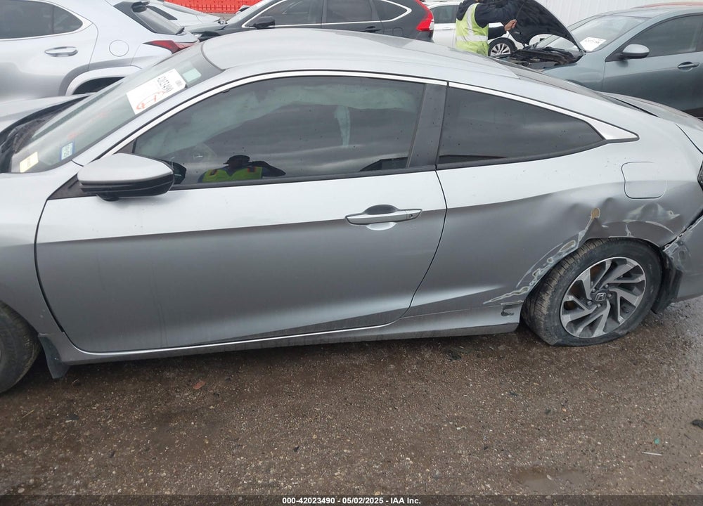 2020 HONDA CIVIC VIN: 2HGFC4B68LH302745