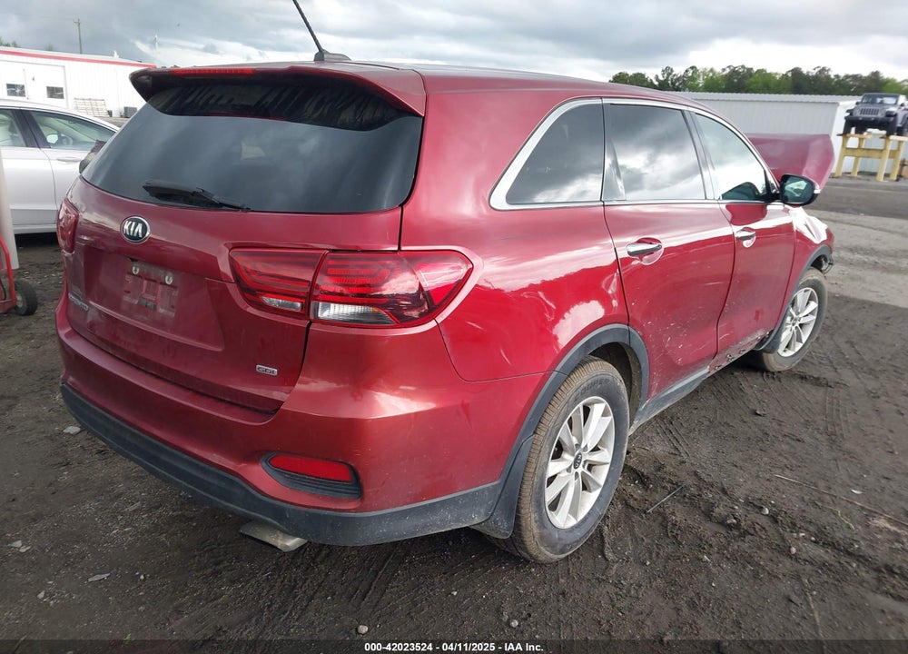 2019 KIA SORENTO VIN: 5XYPG4A33KG553829