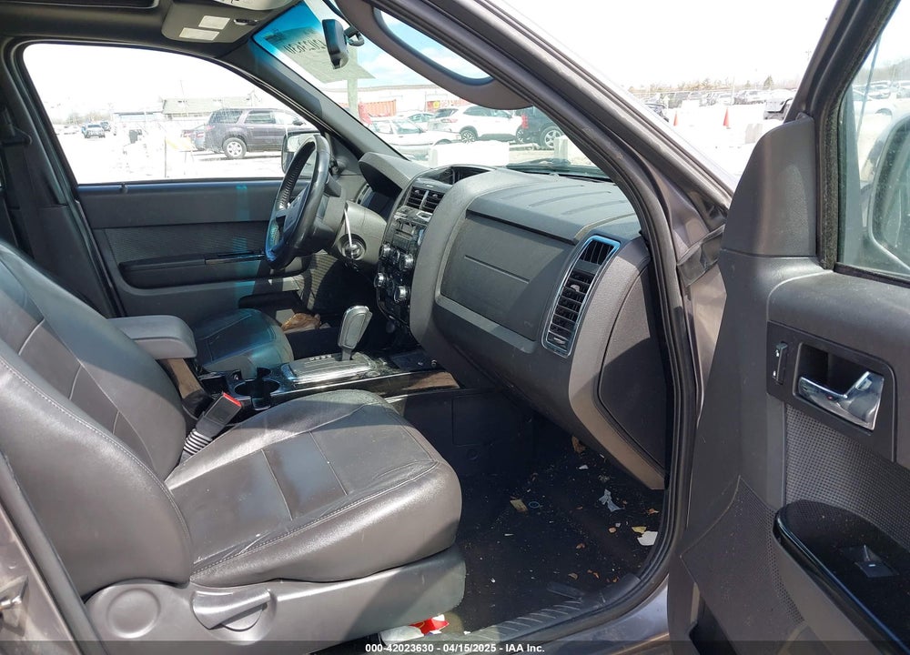 2010 FORD ESCAPE VIN: 1FMCU0E76AKC30165