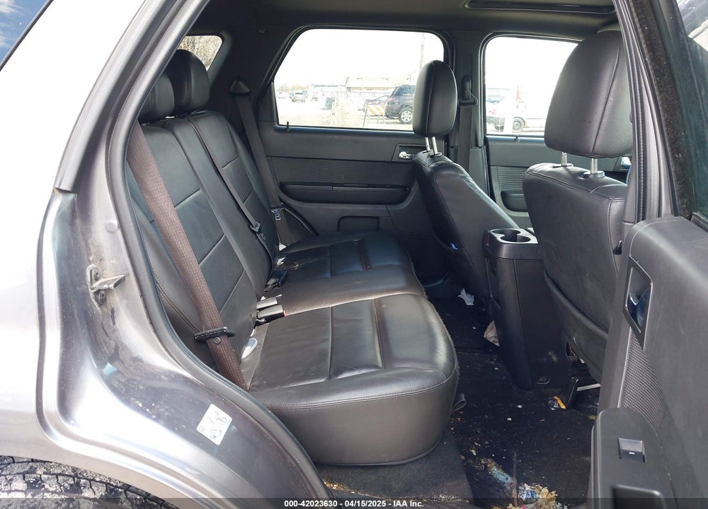 2010 FORD ESCAPE VIN: 1FMCU0E76AKC30165