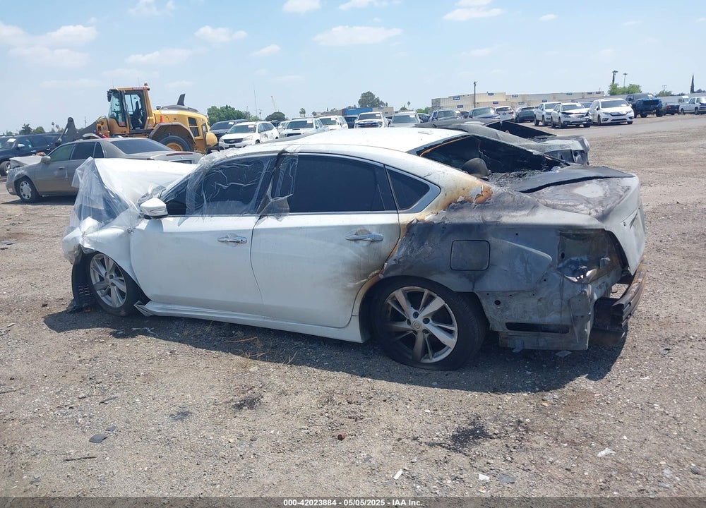 2015 NISSAN ALTIMA VIN: 1N4AL3APXFC250562