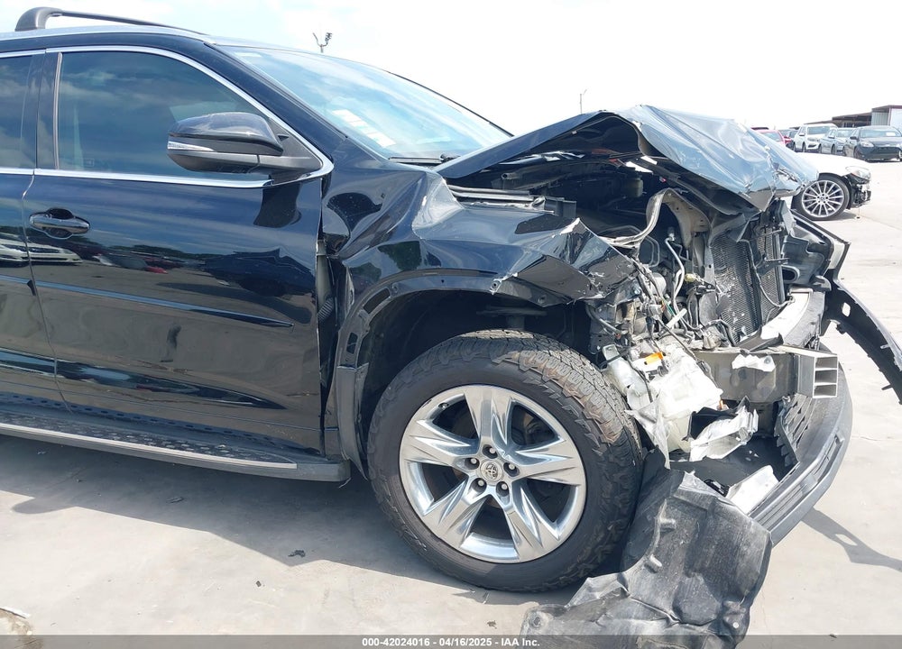 2015 TOYOTA HIGHLANDER VIN: 5TDDKRFH8FS213331