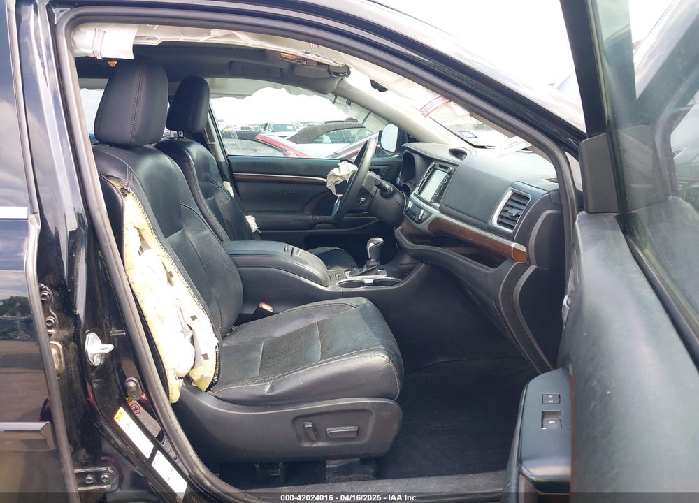 2015 TOYOTA HIGHLANDER VIN: 5TDDKRFH8FS213331