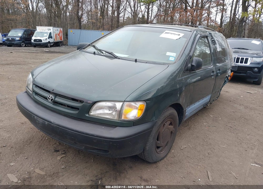 2000 TOYOTA SIENNA VIN: 4T3ZF13C7YU288155