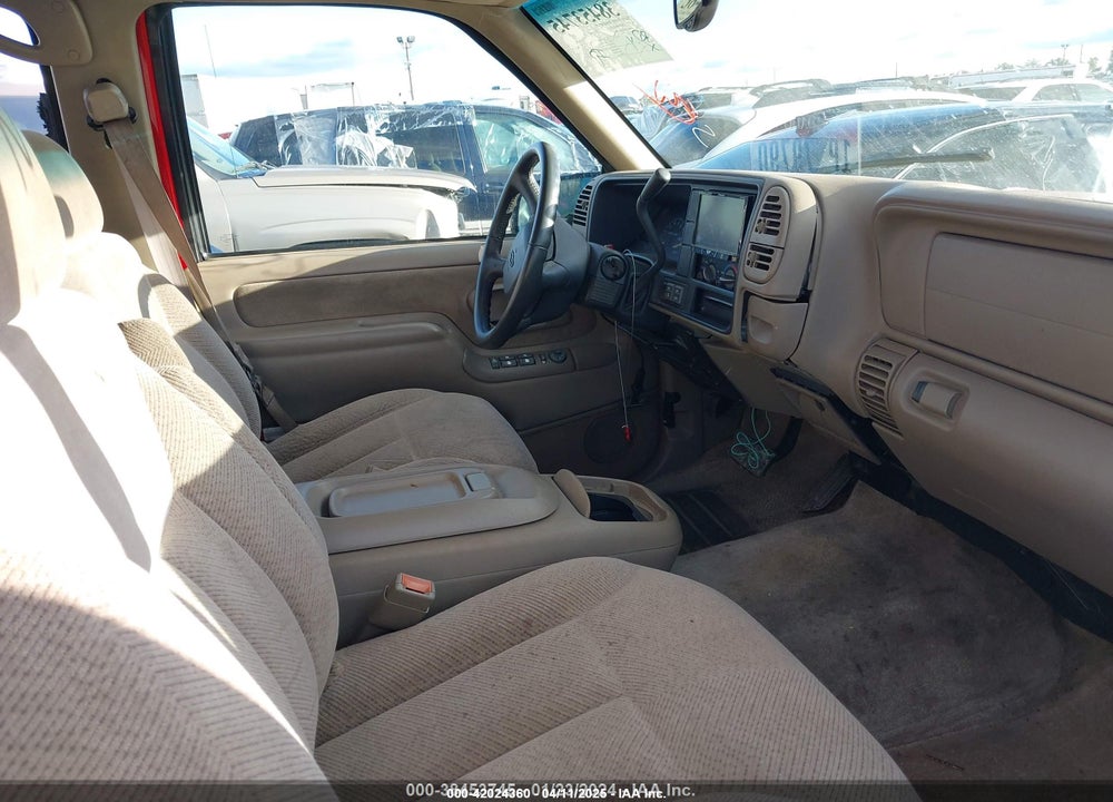 1999 CHEVROLET TAHOE LS VIN: 1GNEK13R4XJ556548