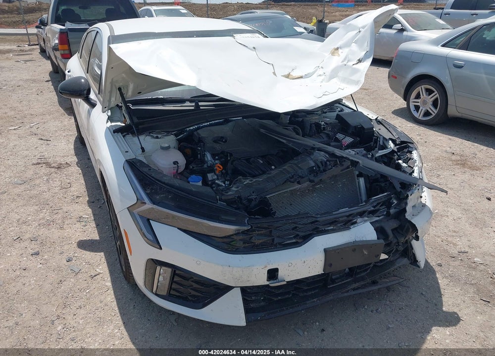 2025 KIA K5 VIN: KNAG64J74S5294747