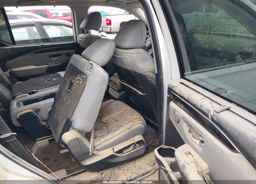2023 HONDA PILOT AWD ELITE VIN: 5FNYG1H80PB020937