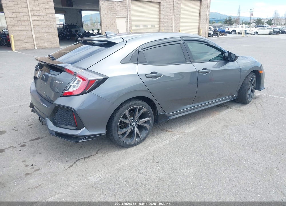 2018 HONDA CIVIC VIN: SHHFK7G48JU210238