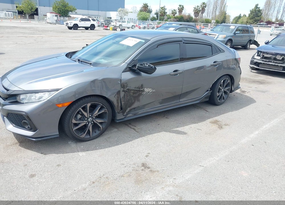 2018 HONDA CIVIC VIN: SHHFK7G48JU210238