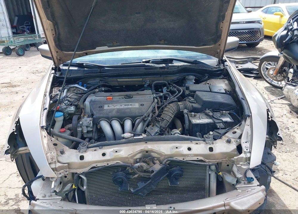 2005 HONDA ACCORD 2.4 LX VIN: 1HGCM56495A099817