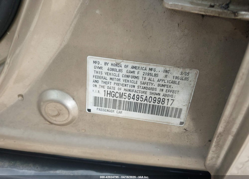 2005 HONDA ACCORD 2.4 LX VIN: 1HGCM56495A099817