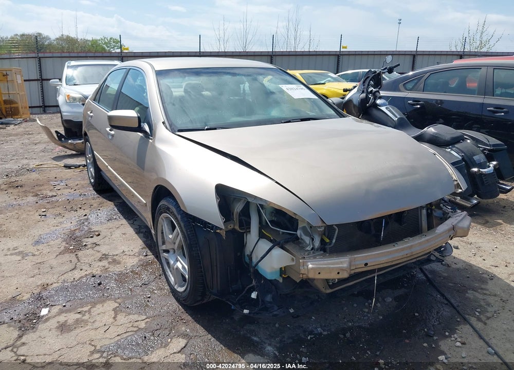 2005 HONDA ACCORD 2.4 LX VIN: 1HGCM56495A099817