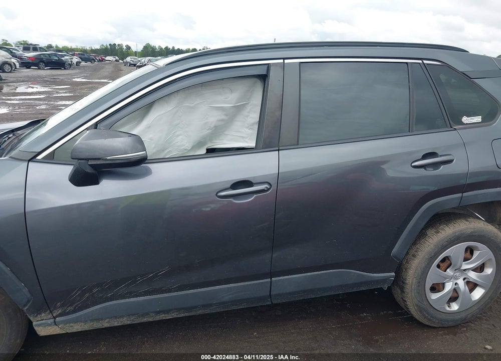 2019 TOYOTA RAV4 VIN: JTMK1RFV1KD038216