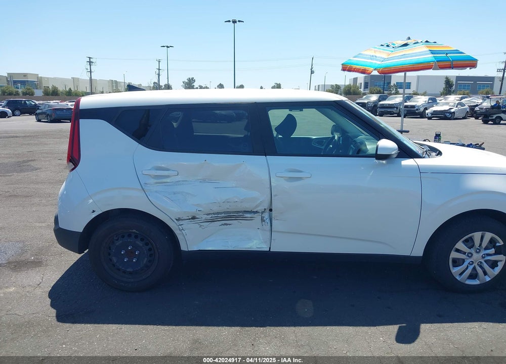 2020 KIA SOUL LX VIN: KNDJ23AU0L7723800