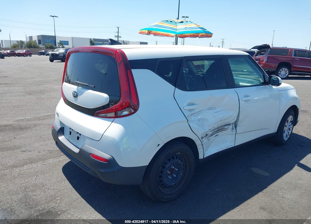 2020 KIA SOUL LX VIN: KNDJ23AU0L7723800